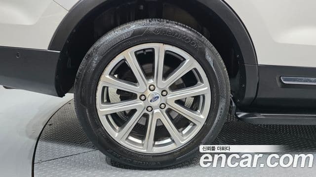 Ford Explorer 5세대, 2016 все фото