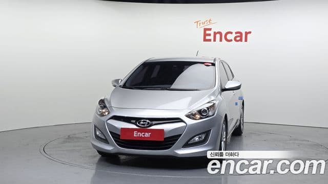 Hyundai i30(новый кузов / новое поколение) дизель 1.6 VGT PYL, 2014 3