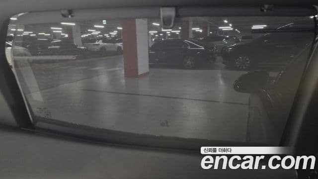 Genesis GV60 Standard AWD, 2023 17