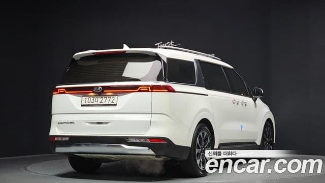 Kia Carnival 4세대 Signature, 2021 2