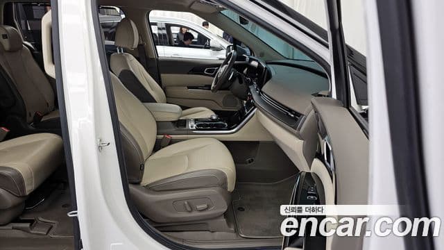 Kia Carnival 4세대 Signature, 2021 11