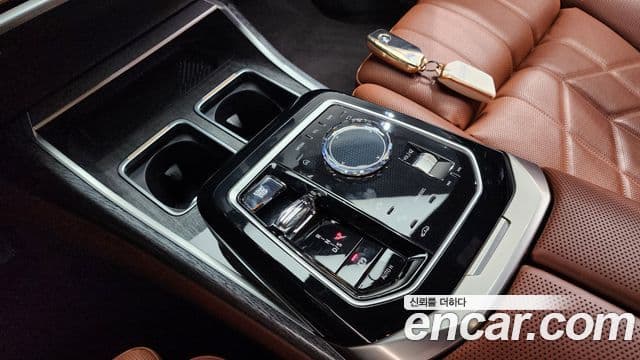 BMW 7시리즈 (G70) 750e xDrive M Sport, 2023 9