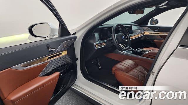 BMW 7시리즈 (G70) 750e xDrive M Sport, 2023 10