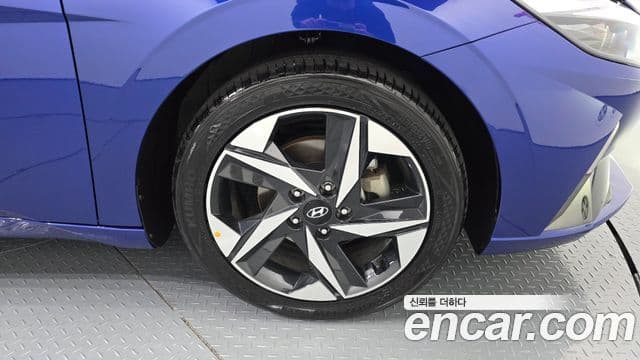 Hyundai Avante гибрид (CN7) Inspiration, 2021 все фото