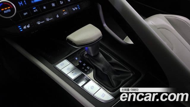 Hyundai Avante гибрид (CN7) Inspiration, 2021 9