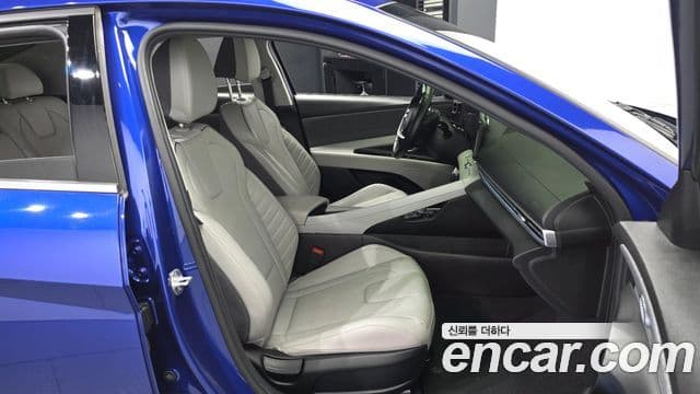 Hyundai Avante гибрид (CN7) Inspiration, 2021 11