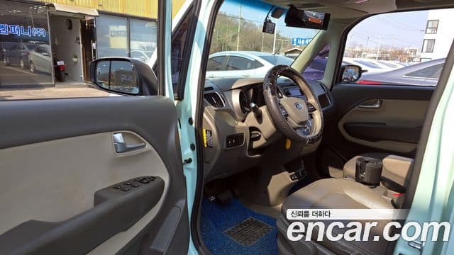 Kia Ray Luxury, 2012 11