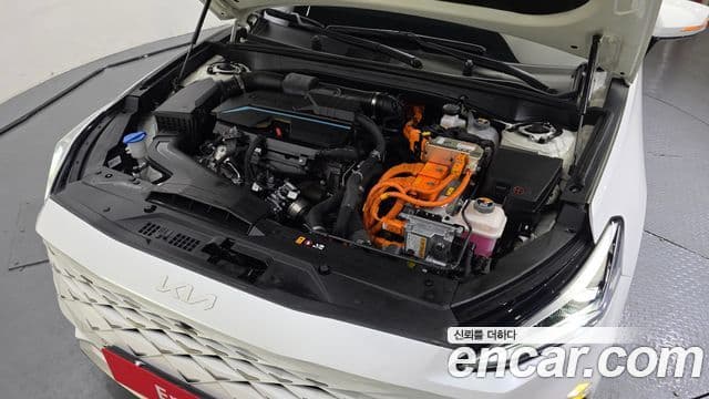 Kia K8 гибрид Signature, 2022 6