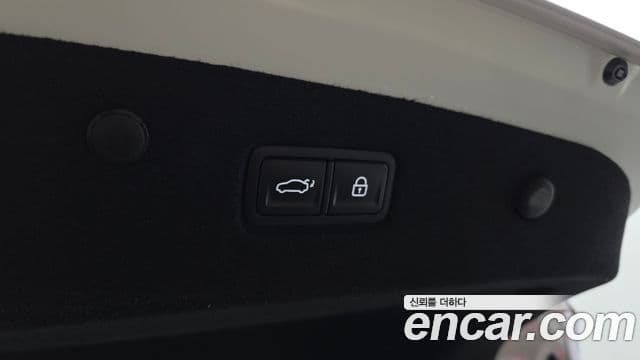 Kia K8 гибрид Signature, 2022 20