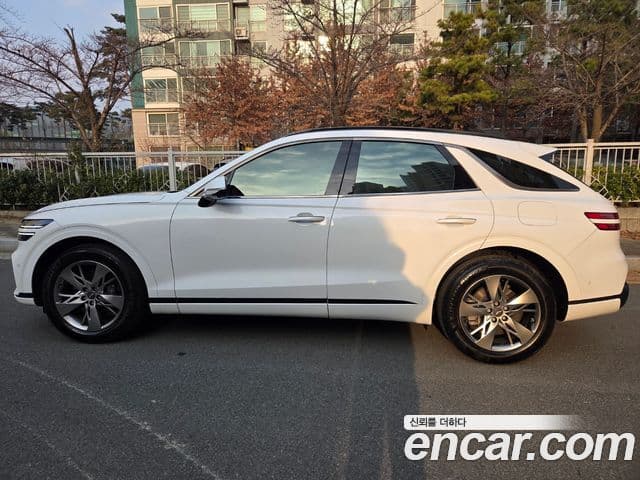 Genesis GV70, 2022 2