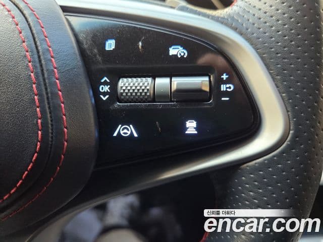 Genesis GV70, 2022 13