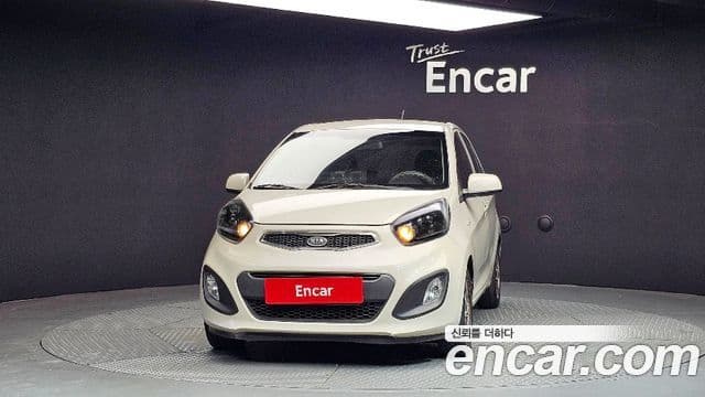 Kia All New Morning Deluxe, 2012 3