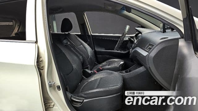 Kia All New Morning Deluxe, 2012 9