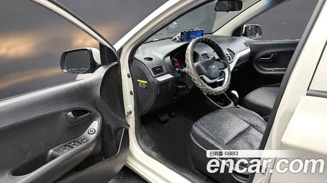 Kia All New Morning Deluxe, 2012 10