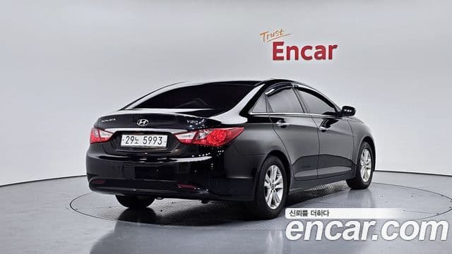 Hyundai YF Sonata LPI top, 2011 2