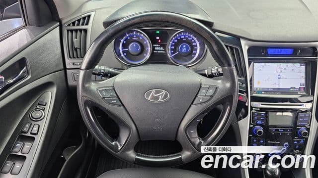 Hyundai YF Sonata LPI top, 2011 12