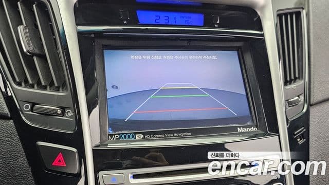 Hyundai YF Sonata LPI top, 2011 16