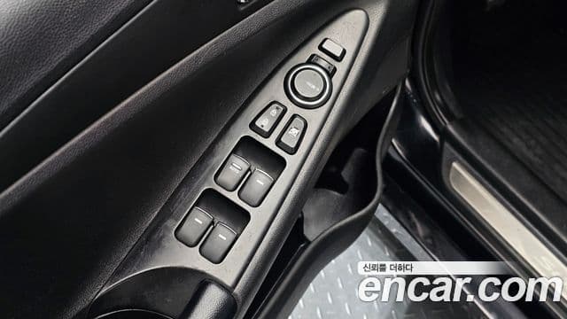 Hyundai YF Sonata LPI top, 2011 17