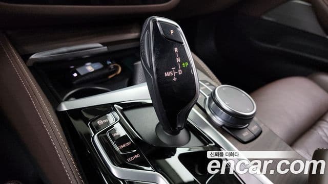 BMW 5시리즈 (G30) Luxury, 2021 9