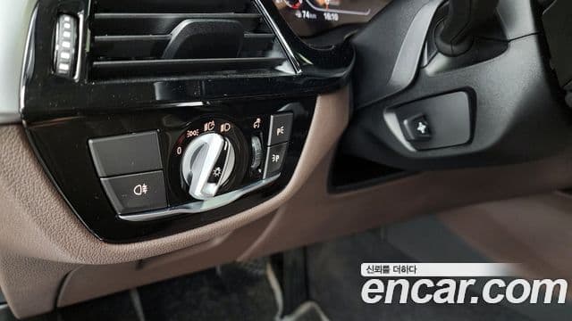 BMW 5시리즈 (G30) Luxury, 2021 17