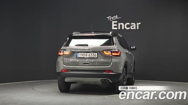 Jeep Compass 2세대 2.4 Limited AWD, 2022 4