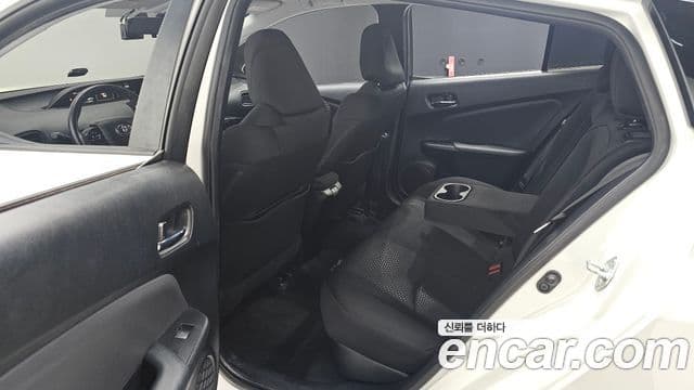 Toyota 프리우스 4세대, 2019 12