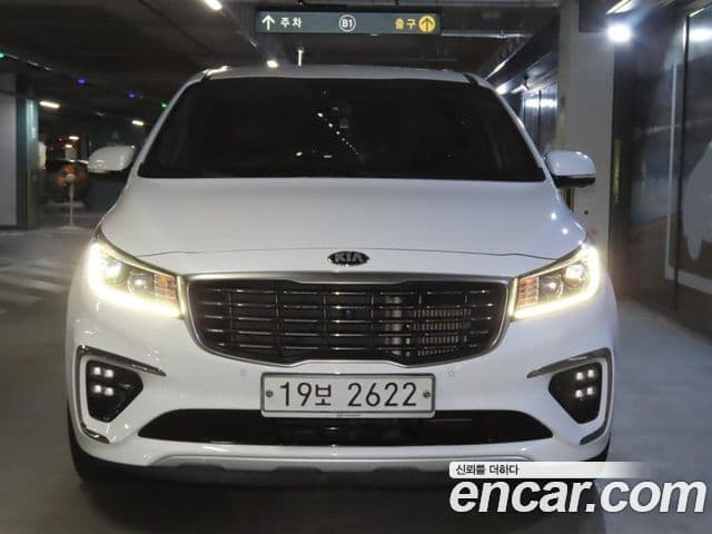 Kia The / новый New Carnival Special, 2019 3