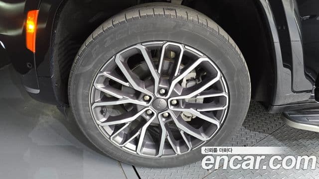 Jeep Grand Cherokee(WL) L 3.6 Summit Reserve, 2023 все фото