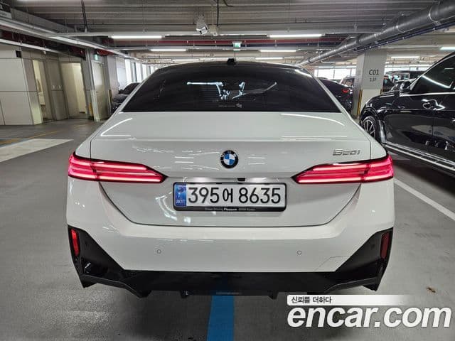 BMW 5시리즈 (G60) 520i M Sport, 2025 4