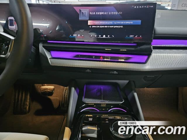 BMW 5시리즈 (G60) 520i M Sport, 2025 13