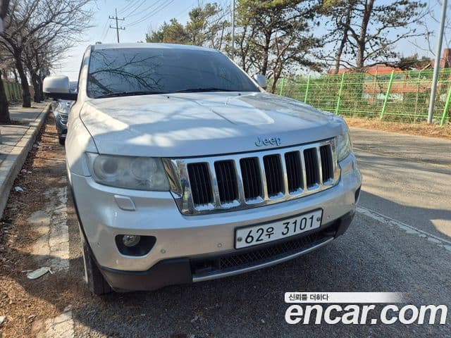 Jeep Grand Cherokee WK2, 2011 3