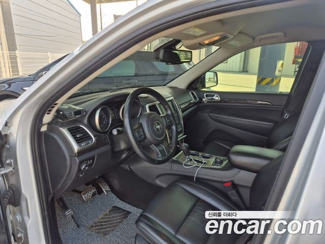 Jeep Grand Cherokee WK2, 2011 6