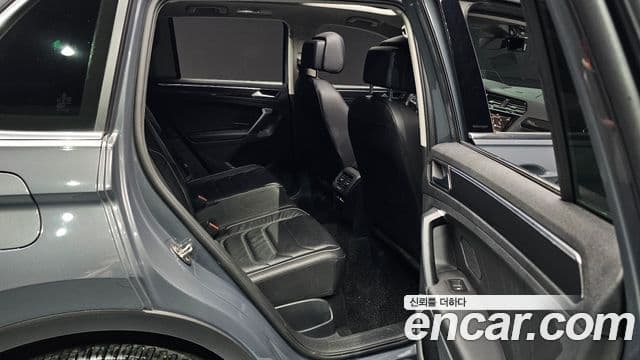 Volkswagen Tiguan 2세대 Prestige, 2024 11
