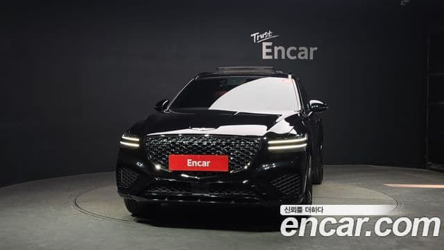 Genesis GV70, 2021 3