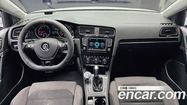 Volkswagen Гольф 7세대, 2016 7
