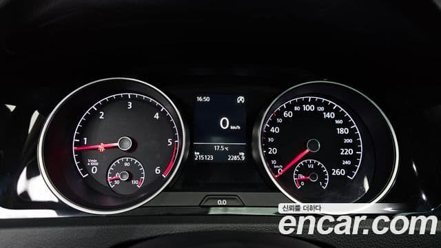 Volkswagen Гольф 7세대, 2016 8