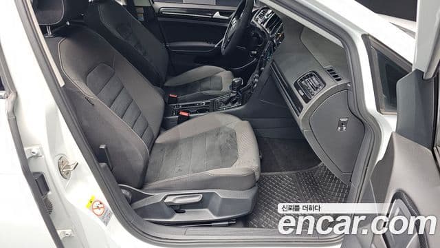 Volkswagen Гольф 7세대, 2016 10