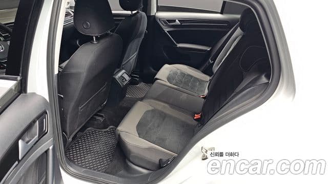 Volkswagen Гольф 7세대, 2016 12