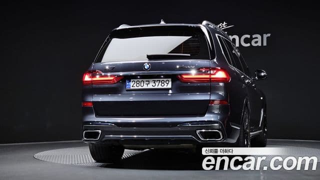 BMW X7 (G07) xDrive 30d M Sport 6인승, 2020 4