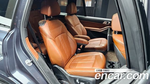 BMW X7 (G07) xDrive 30d M Sport 6인승, 2020 12