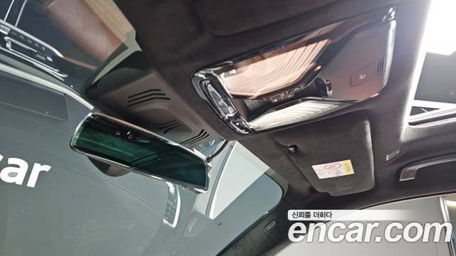 BMW X7 (G07) xDrive 30d M Sport 6인승, 2020 14