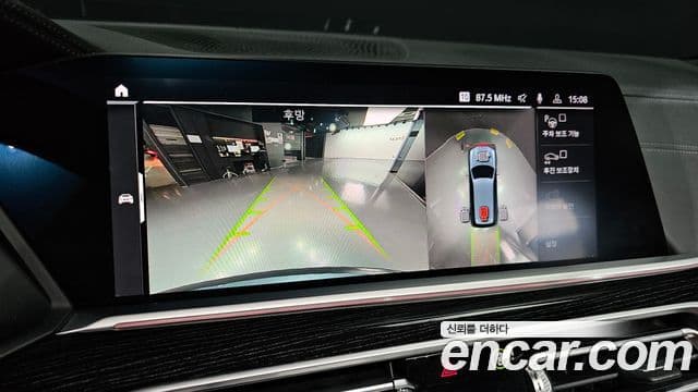 BMW X7 (G07) xDrive 30d M Sport 6인승, 2020 15