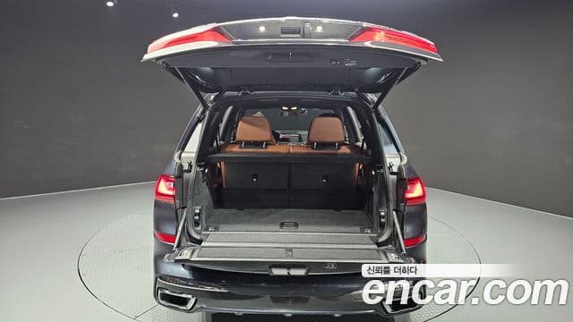 BMW X7 (G07) xDrive 30d M Sport 6인승, 2020 20