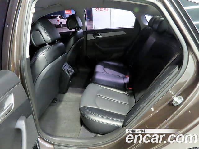 Hyundai LF Sonata Style, 2015 7