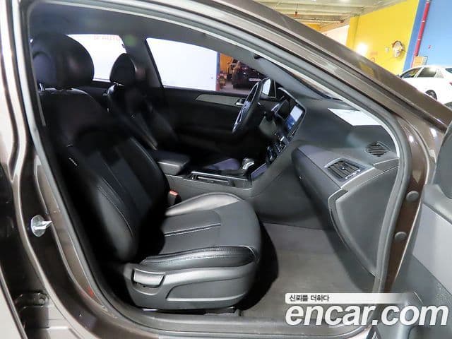 Hyundai LF Sonata Style, 2015 8