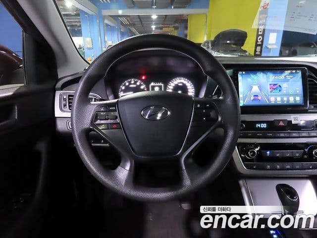 Hyundai LF Sonata Style, 2015 10