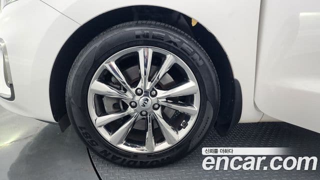 Kia The / новый New Carnival Special, 2020 все фото