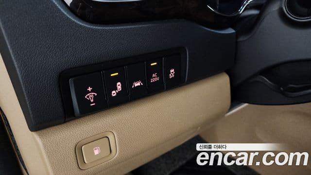 Kia The / новый New Carnival Special, 2020 16