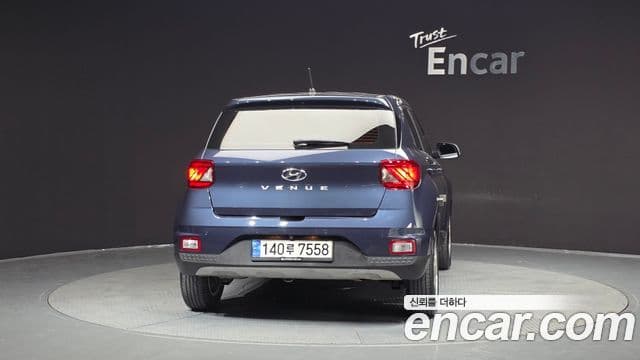 Hyundai Venue Modern, 2021 4