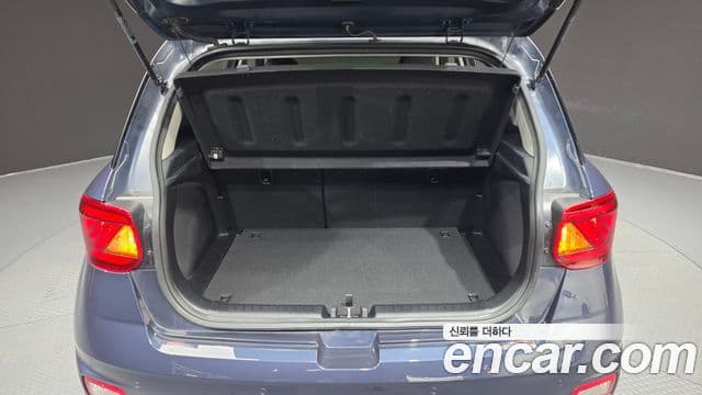 Hyundai Venue Modern, 2021 20